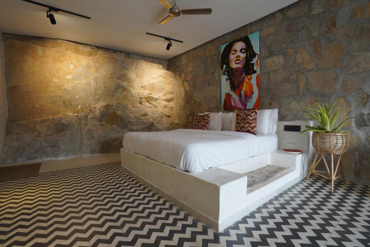 Parijat Private Pool Villa 1, 2 And 3 Bhk Udaipur Buitenkant foto